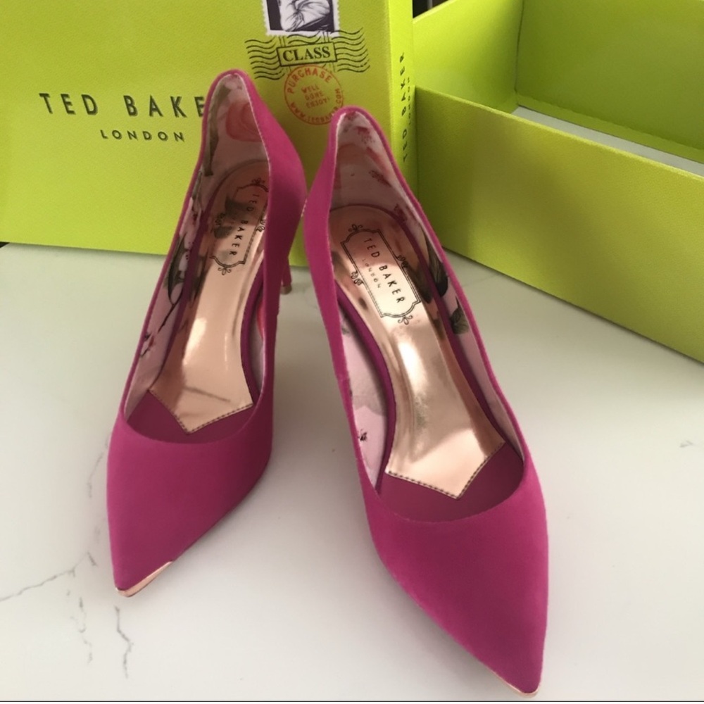 NWT Ted Baker London Vyixyns Pink Women's Shoes size 6.5